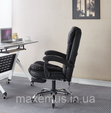 Офисное компьютерное кресло Bonro B 6 0 7 1 с массажем и подставкой для ног кресло эргономичное черное Мостиська