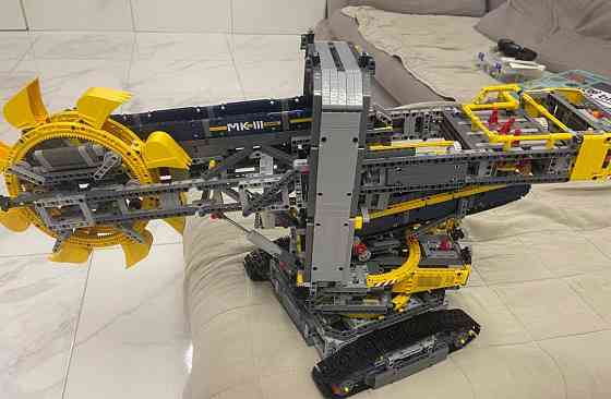 Лего, роторний екскаватор. Харків