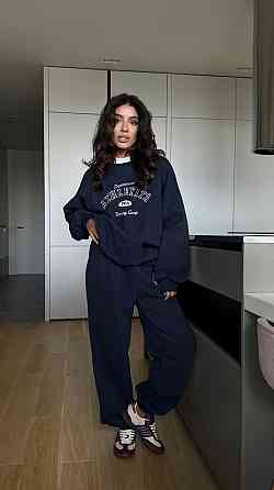 Жіночий теплий костюм у спортивному стилі з накатом тринитка на флісі Темно-синій, 42/44 Одеса
