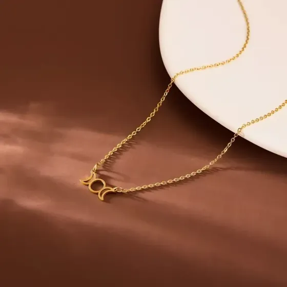 Намисто з підвіскою “Три Місяці” – золотистий колір Київ