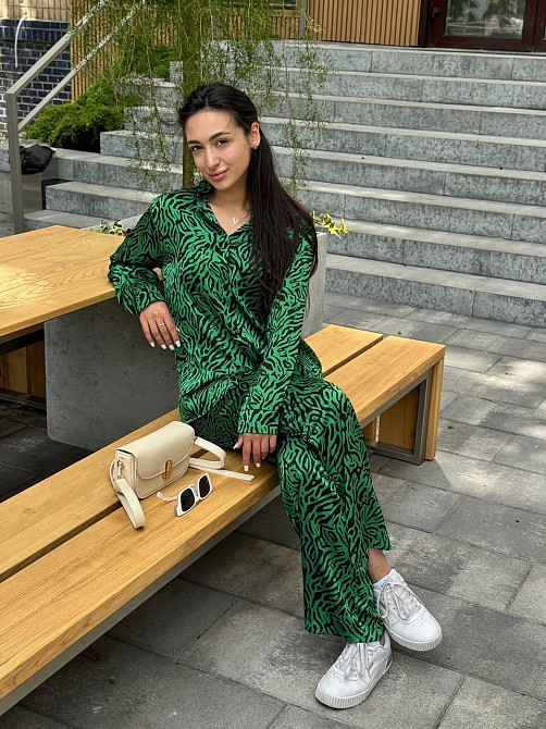 Жіночий шовковий костюм із штанами Зелений XS-S Харків - фото 1