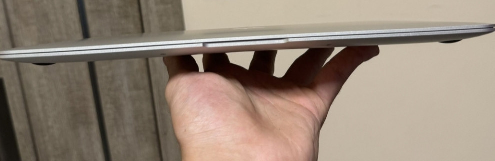 Ноутбук: MacBook Air 13 M1 16/256Gb. Киев - изображение 1