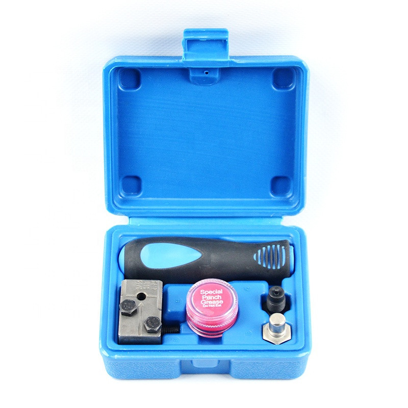 Набір інструментів для розвальцьовування гальмівної магістралі 4.75мм REWOLT (T4135) Чернігів - фото 1