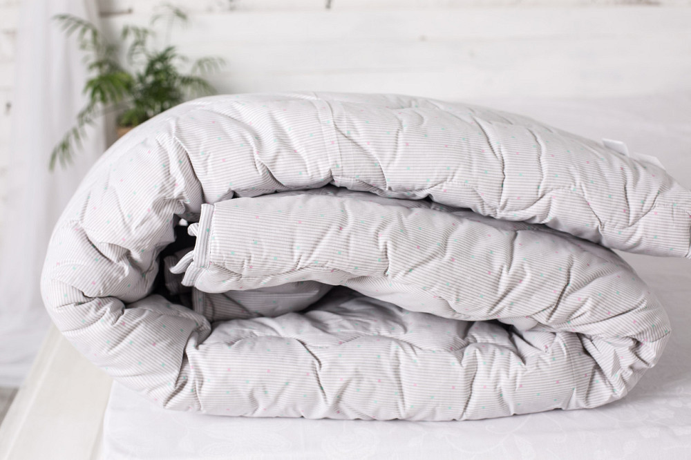 Ecotton Ковдра Novita двоспальна 172х205 см шерстяна стьогана бязь світло-сіра 10-0090 Grey Коломия - фото 1