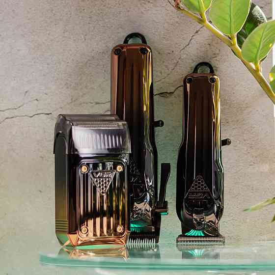 Набір для стрижки: машинка, триммер і бритва VGR V-644 Київ