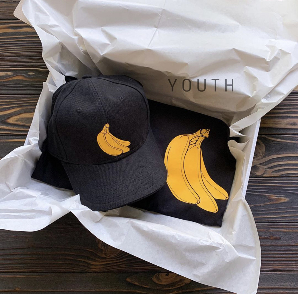 Комплект футболка + кепка з принтом 