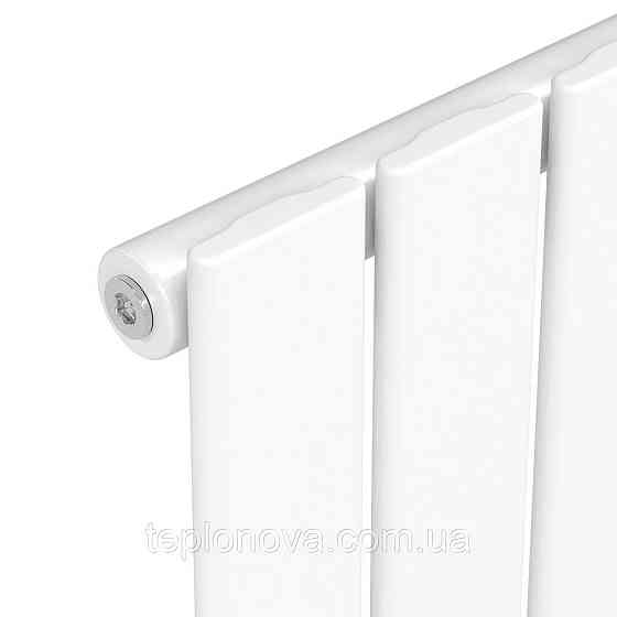 Вертикальный радиатор Largo 376х1200-5, anticor, белый Черновцы