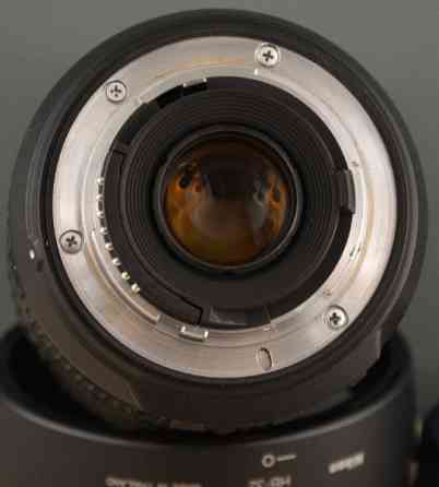 Об'єктив: Nikon Nikkor AF-S 16-85mm. F3.5 -5.6g VR Харків
