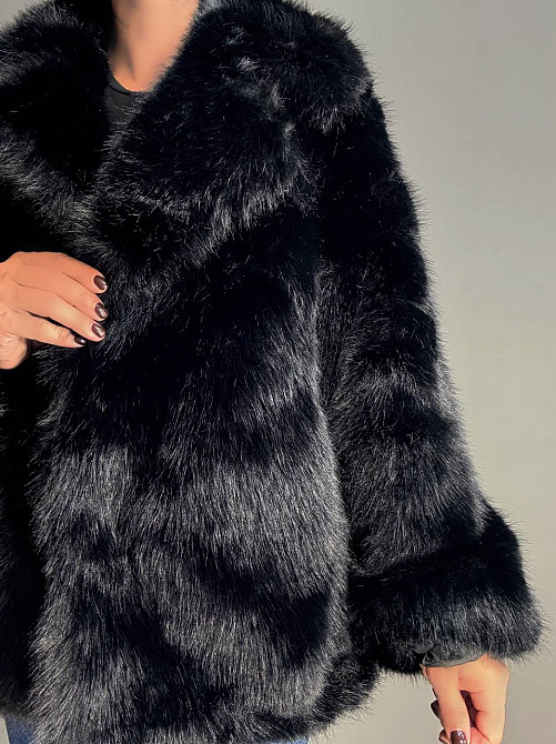 Шуба жіноча Fancy Matinee 5902 оверсайз з кишенями чорна, чорний, L Одеса - фото 7