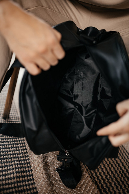 Спортивна сумка Nike для тренувань і фітнесу, Дорожня чорна сумка з плечовим ременемMasterSem Київ - фото 8