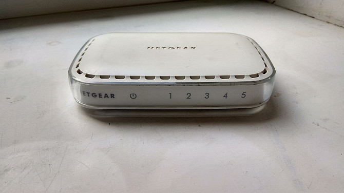 Комутатор некерований 5-портовий Netgear fs605 v3 (Б клас) Луцк - изображение 1