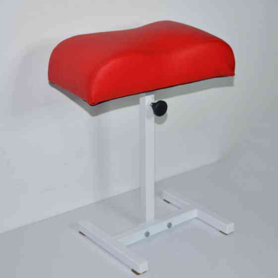 Подставка педикюрная на белой ножке Киев