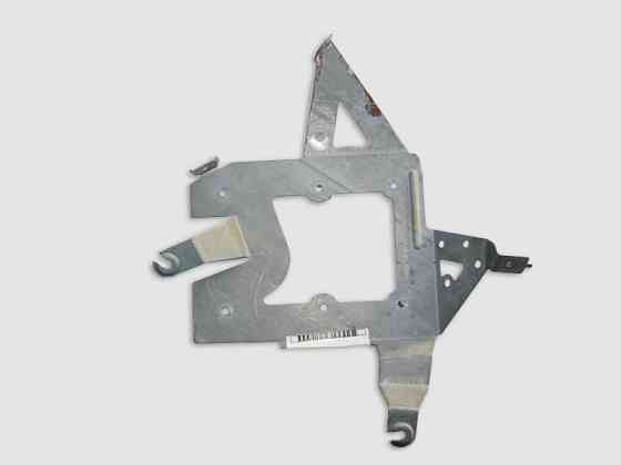 Mercedes-Benz  A2115458640 Кронштейн аудіопідсилювача E-Class S211 універсал Одесса