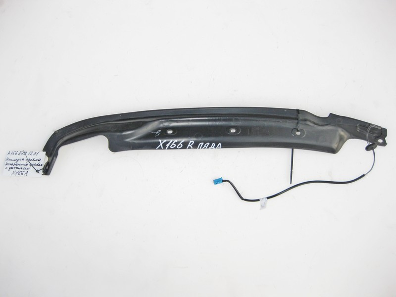 Mercedes-Benz  A1668701251 Накладка отвору кришки багажника права з датчиком GL GLS X166 Одеса - фото 2