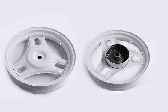 Диск колеса 2.15*10 (зад, барабан) (метал, 22 шліци,) (білий) скутер Хонда Діо Мукачево