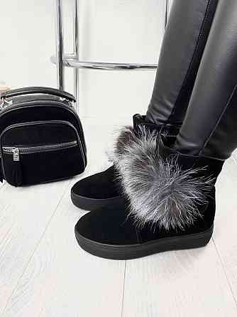 ITTS Угги жіночі ITTS чорні натуральна замша з хутром висота 13,5 см ( ) Коломия
