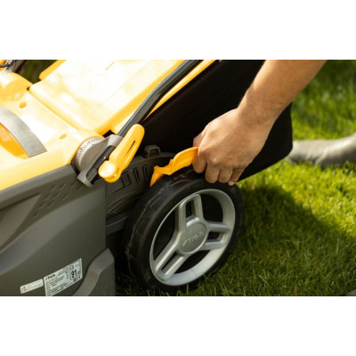 Газонокосарка Stiga 48V, 4Ah, ширина косіння 38 см (Combi340eKit) Вінниця - фото 6