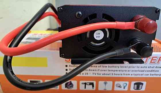 Інвертор Перетворювач 4000 Ват 12ілі24 В на 220 В з вольтметром. Київ