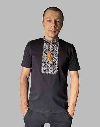 Чоловіча чорна футболка вишиванка з тризубцем в орнаменті 4XL Київ