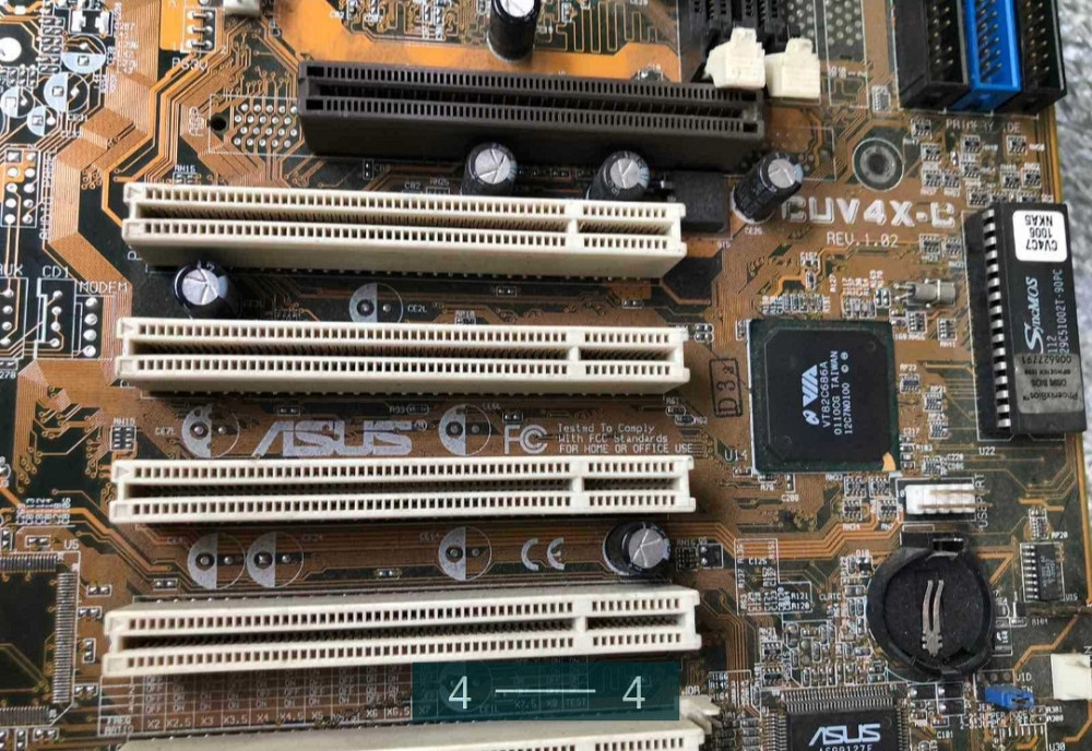 Материнская Плата винтажная в хорошем состоянии: ASUS CUV4X - C ретро Киев - изображение 2