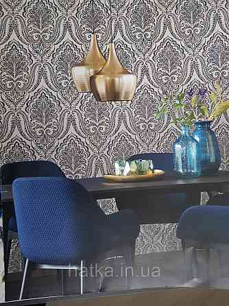 Шпалери текстильні еко 0.53х10.05 Rasch Textil Valentina класика вензелі дамаски сині з золотом на білому Київ