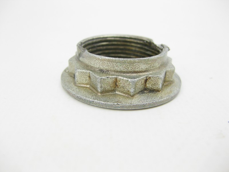 Mercedes-Benz  Гайка 12-гранна з фланцем M26 X 1,5 mm Одеса - фото 3