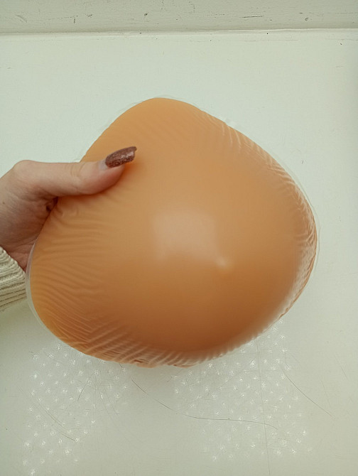 Реалістичні силіконові груди IVITA розмір 5XL / FF / 42D / 44D / 46C 17.5*16.5*4.2см Луцьк - фото 4