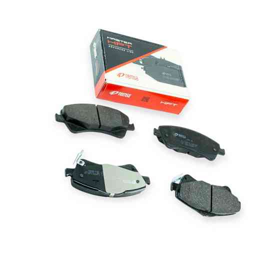 Колодки передні Toyota Avensis, Auris, Verso (06-18), Корола (E15) гальмівні Мукачево