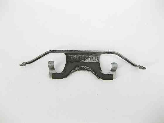 Mercedes-Benz  A0014212391 Утримуюча скоба - пружина скоби заднього гальмівного супорта E-Class W212 CLS C218 Одесса