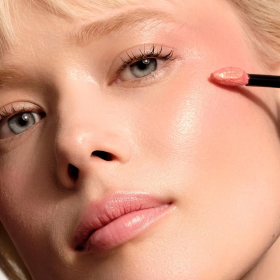 Жидкие румяна-тинт Giorgio Armani Luminous Silk Cheek Tint  50S Starlit Peach Славянск