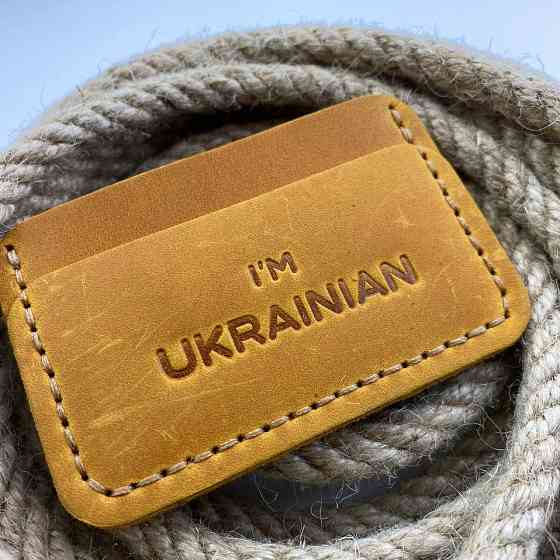 Картхолдер Рыжий с тиснением UA кожаный, стильный органайзер чехол из кожи для 4 банковских картMasterSem Киев