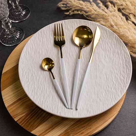 Yiwu Набір столових приборів 24 предмети столовий набір на 6 персон Золотистий з білим HP-20-47 Київ