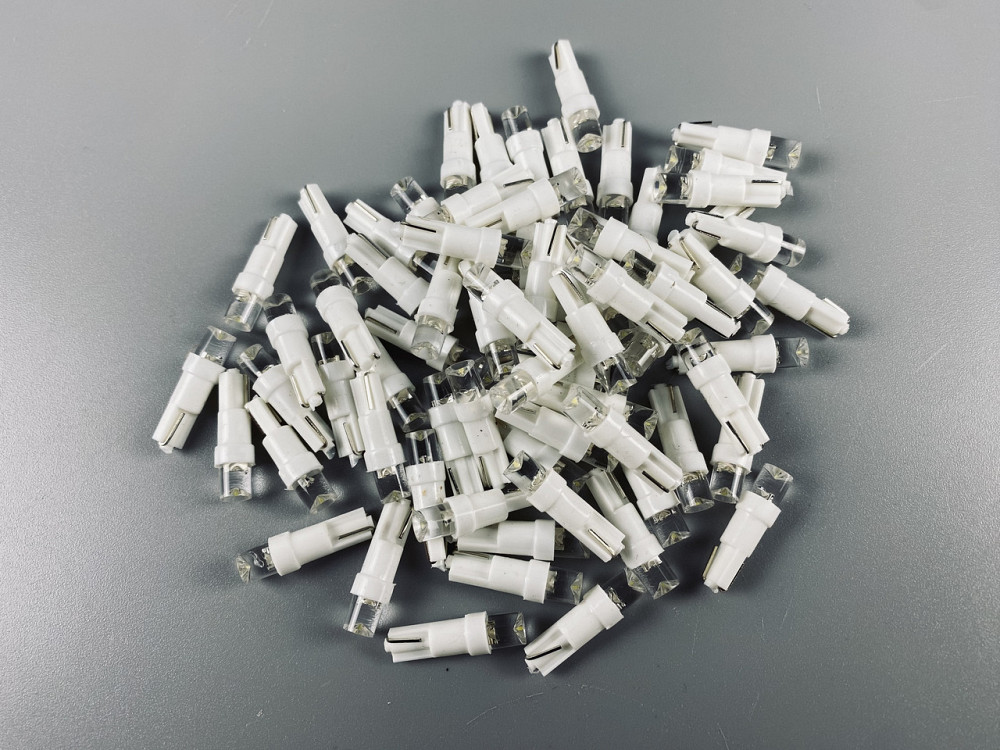 Лампа LED робоче світло 12V цоколь T5 для внутрішнього освітлення авто, лампа на панель приладів Мукачево - фото 7