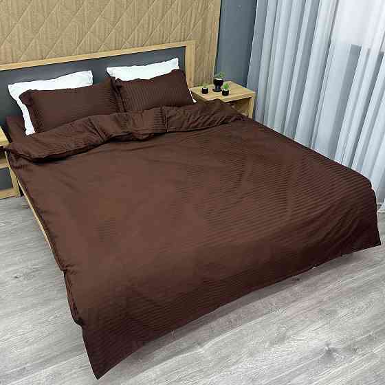Комплект постільної білизни Страйп-сатин Двоспальний 180х220 з простирадлом на резинці Шоколадний (88-185) Київ
