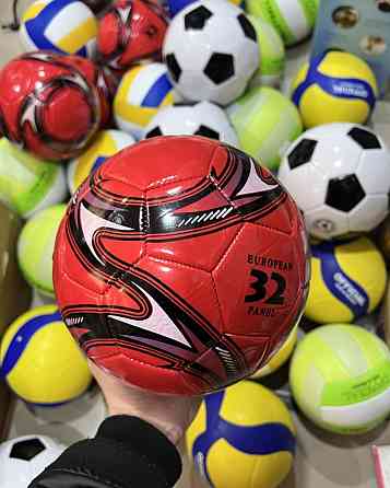 Футболный мяч Киев