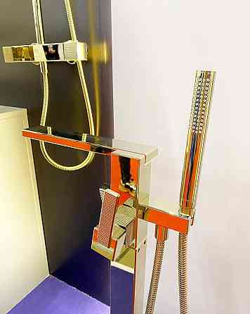 Змішувач для ванни окремостоячий на підлогу IMPRESE DEIRA ZMK112009060 золото Київ