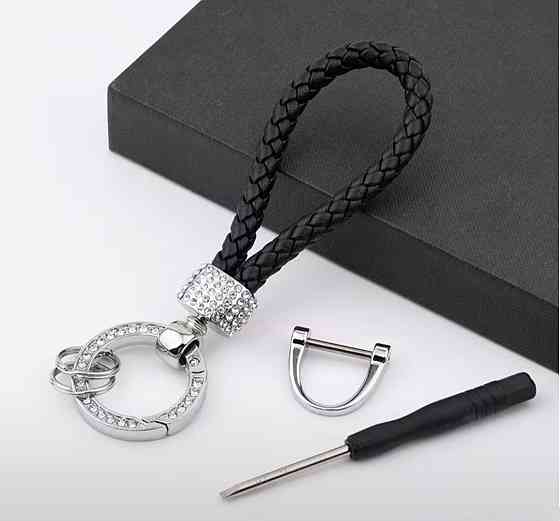 Брелок для ключів Чорний Сміла