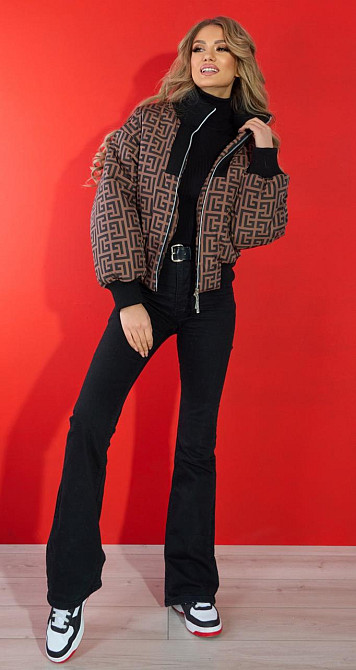 Коротка об'ємна куртка (42) Київ - фото 6