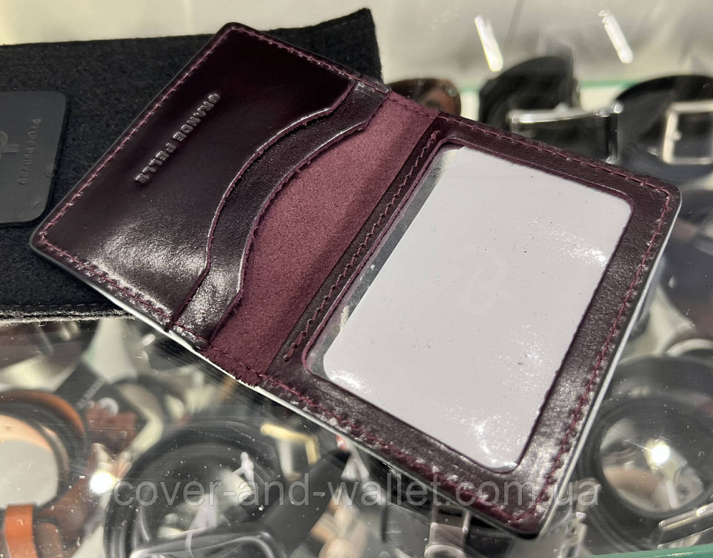 Маленька бордова обкладинка з італійської гладкої шкіри для ID-паспорта та авто документів Grande Pelle Київ - фото 3