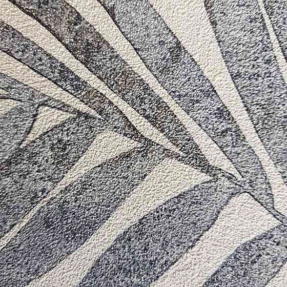 Шпалери вінілові на флізеліновій основі Rasch Linares 0.53х10 папороть листя сірі срібло на білому 617429 Київ