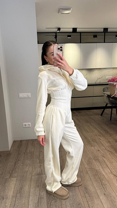 Жіночий стильний теплий корсетний комбінезон двосторонній фліс Молочний, 44/46 Одеса - фото 5