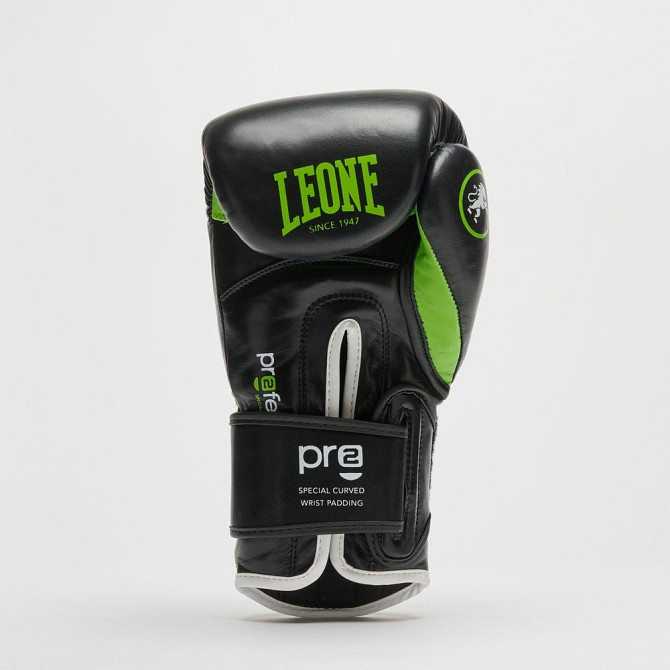 Боксерські рукавиці Leone GN115 PROFESSIONAL 2 Black 14 унцій (бинти 4 м. в комплекті) Кам'янське - фото 6