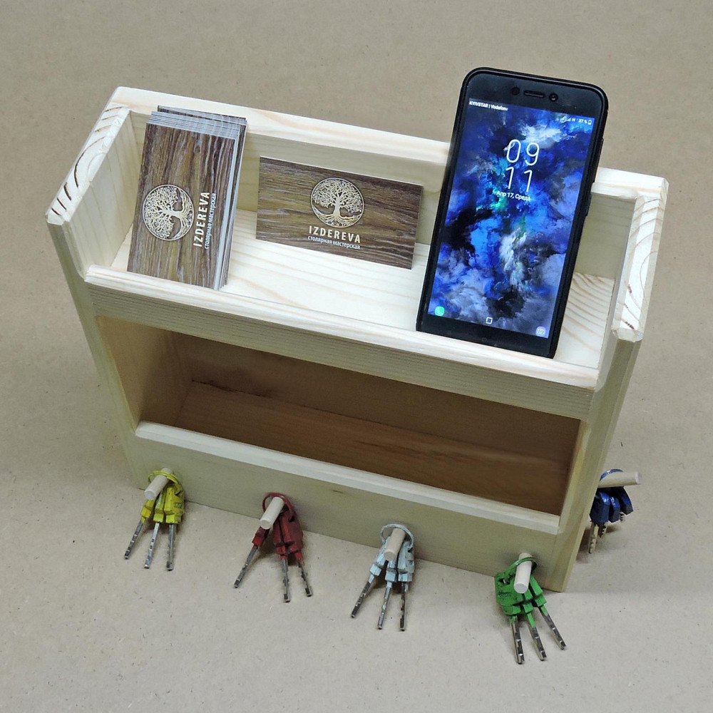 Ключница деревянная 