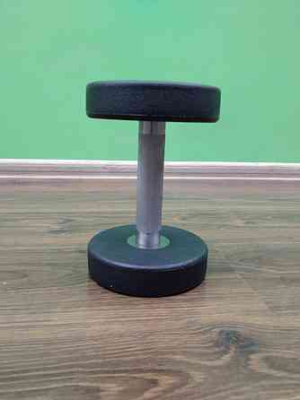 Гантель 7.5 кг цільна поліуретанова TECHNOGYM Київ