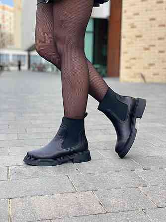 Arcoboletto Черевики жіночі Arcoboletto чорні натуральна шкіра висота 13 см (5362) Коломыя