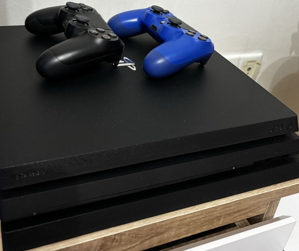 Игровая консоль Sony Playstation 4 pro, 1tb. Харьков - изображение 4