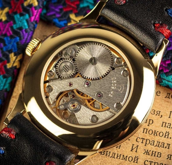 Ексклюзивний механічний годинник «Ракета» — чудовий подарунок! Київ - фото 2