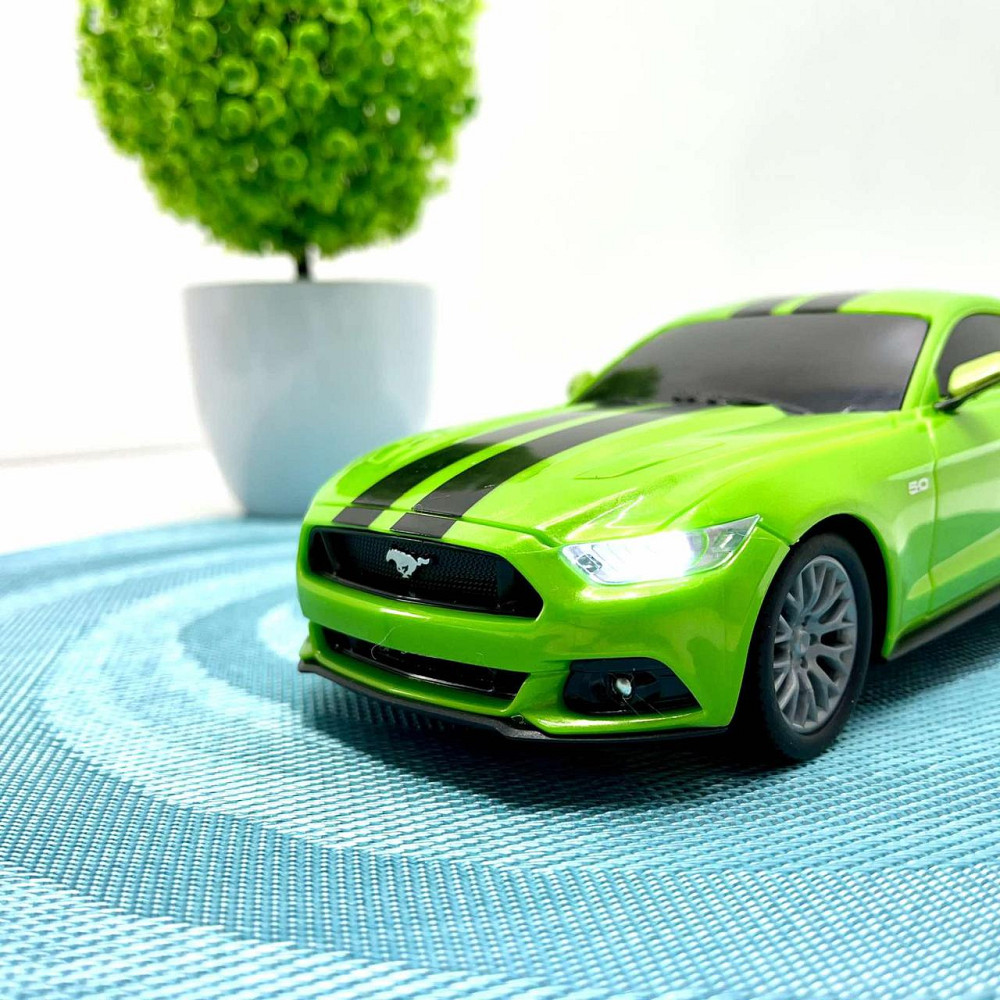 Машина Ford Mustang з гумовими колесами на радіокеруванні 1:20 Зелена (10487) Чернигов - изображение 3