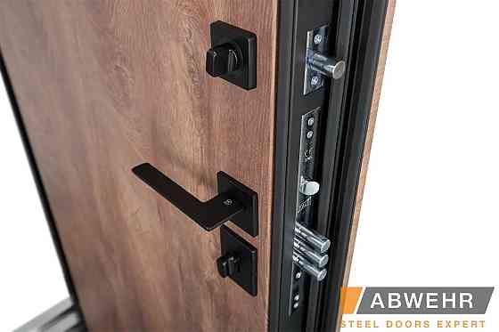 Двері вхідні квартирні. 3 контурні, модель 572/0 RIVIERA замки KALE 860 Київ