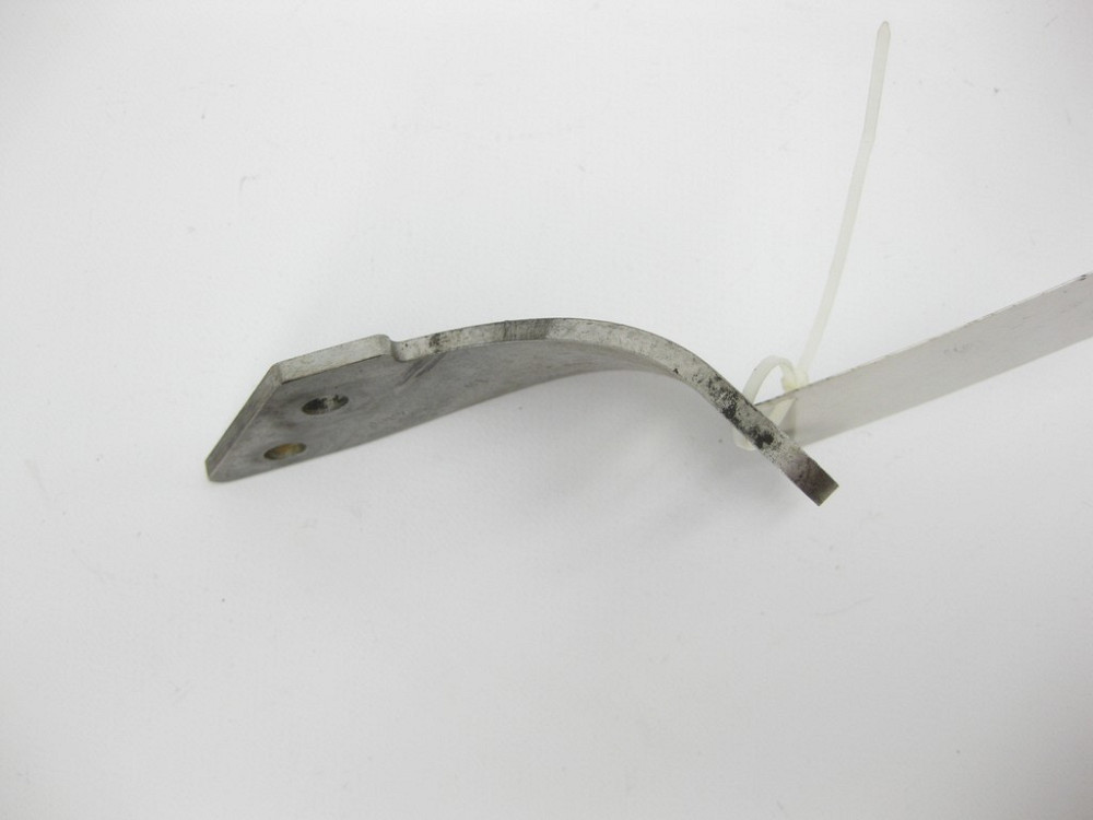 Mercedes-Benz  A2214926541 Кронштейн фільтра двигуна OM642 Англія S-Class W221 Одесса - изображение 6